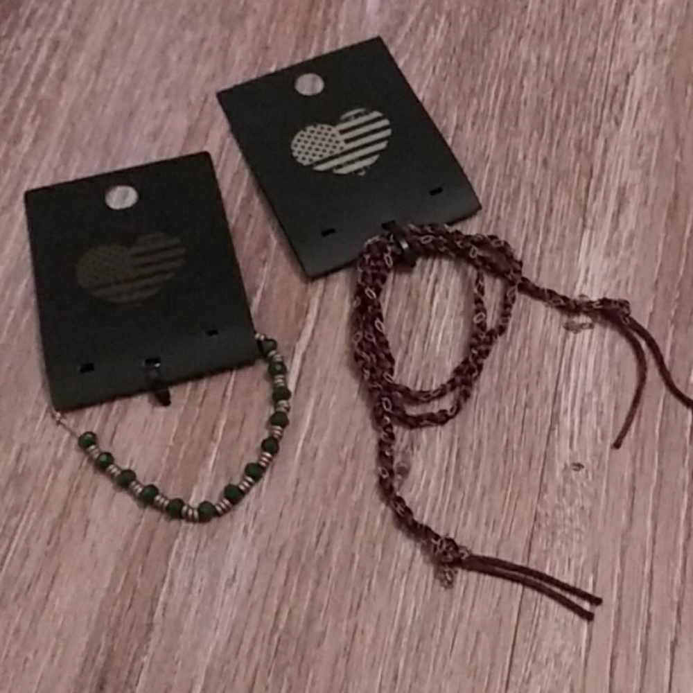 *2* Brandy Melville beaded bracelets